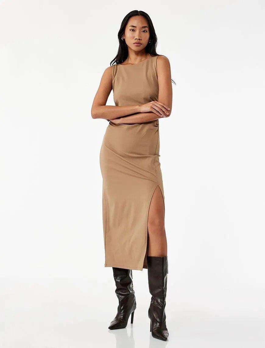 Robe Midi Sans Manches à Fente