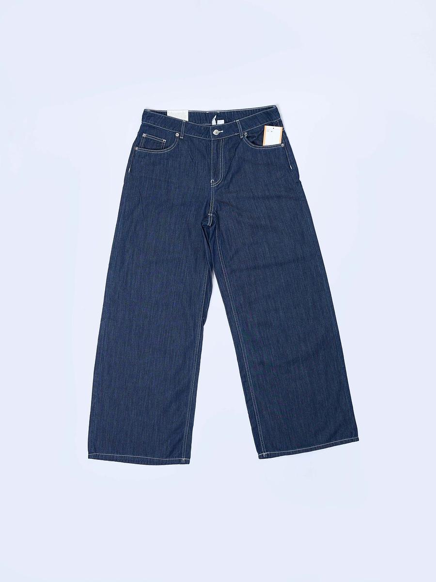 Jean large taille moyenne