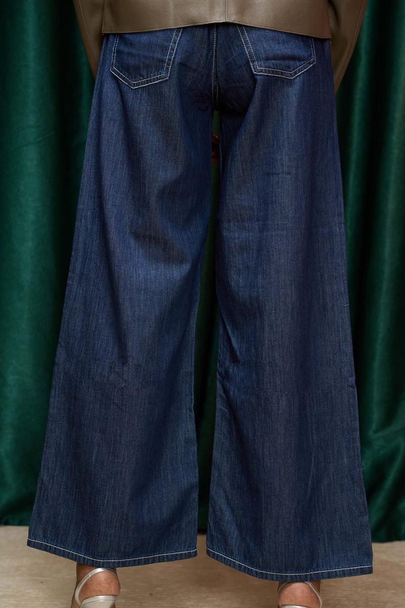Jean large taille moyenne
