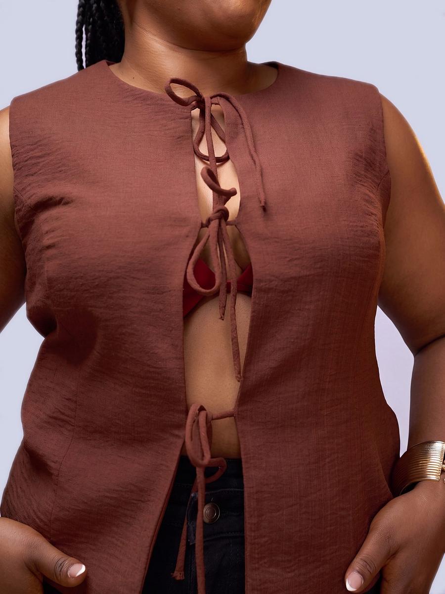 Gilet sans manches lacé