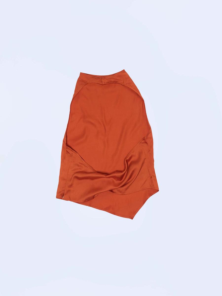 Top dos nu à col cheminée