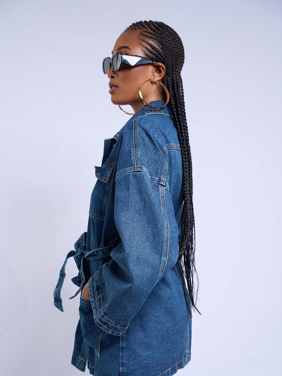 Robe en Jean ceinturée