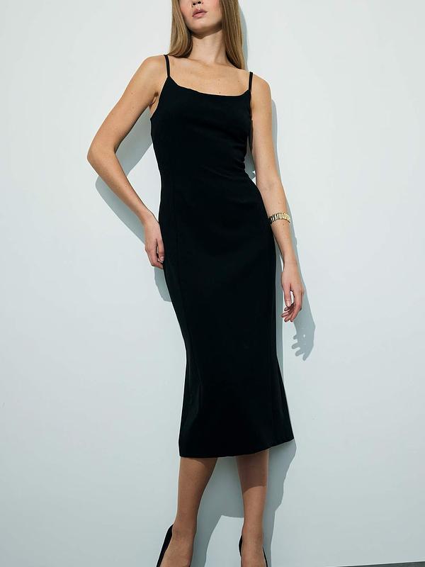 Robe Midi à Bretelles Fines