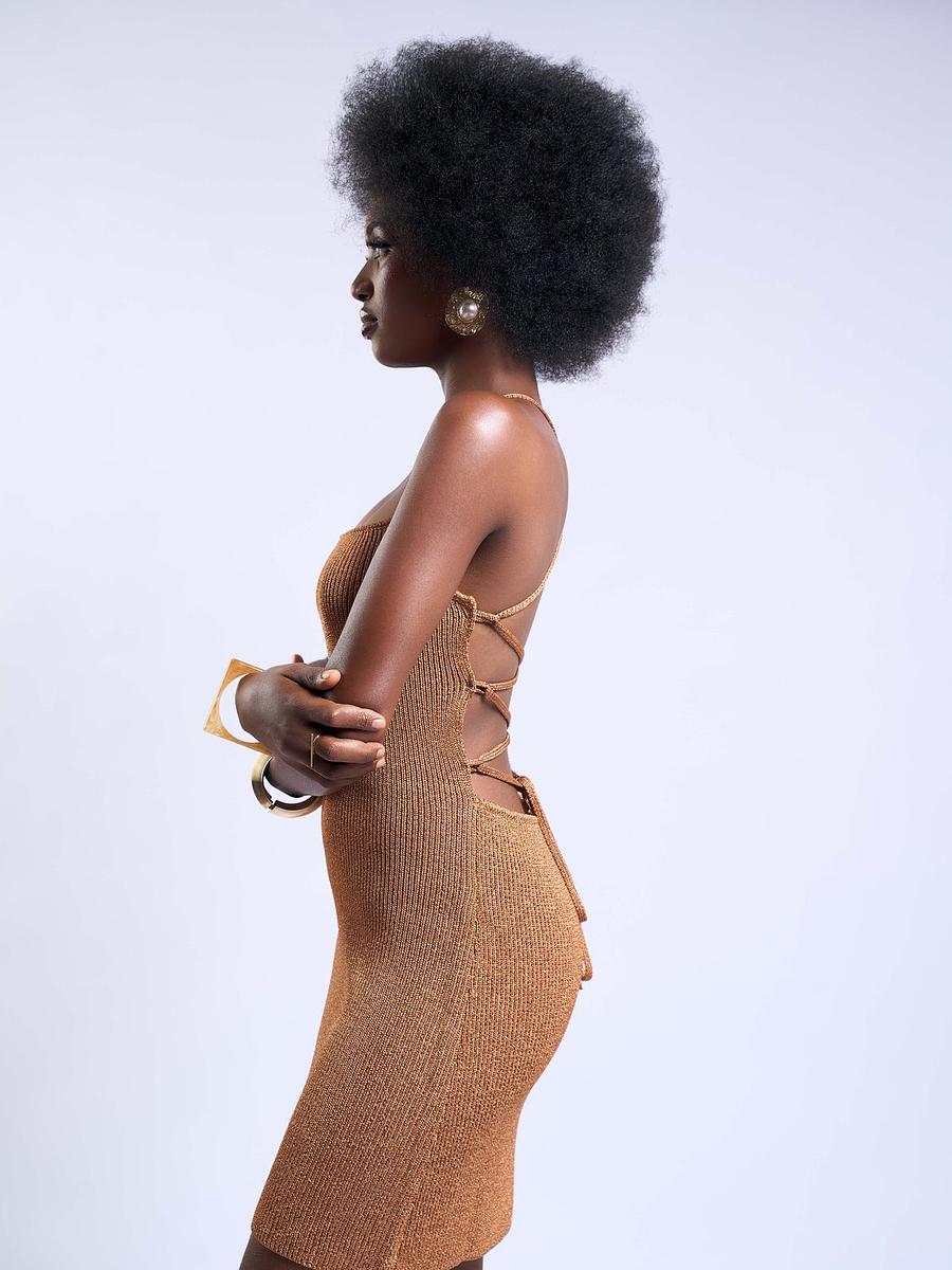 Robe dos nu laçage croisé
